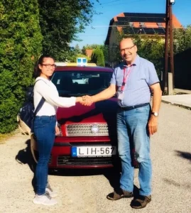 Anna levizsgázott_szemelyauto jogositvany